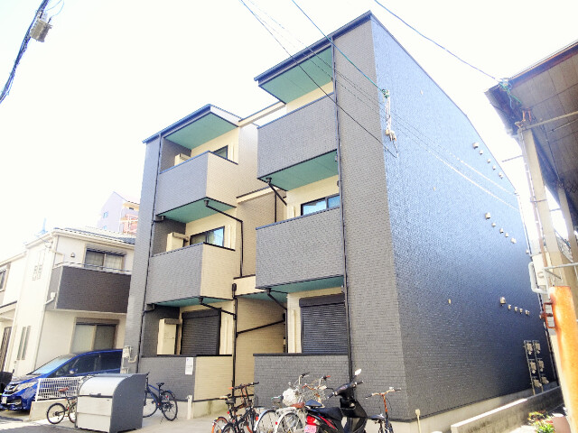 											オーサムハウス城東
										外観